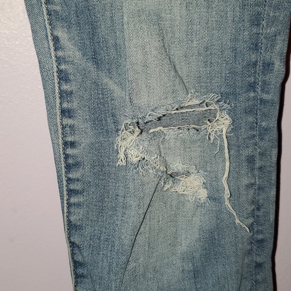 AEO distressed jeans - Picture 4 of 12